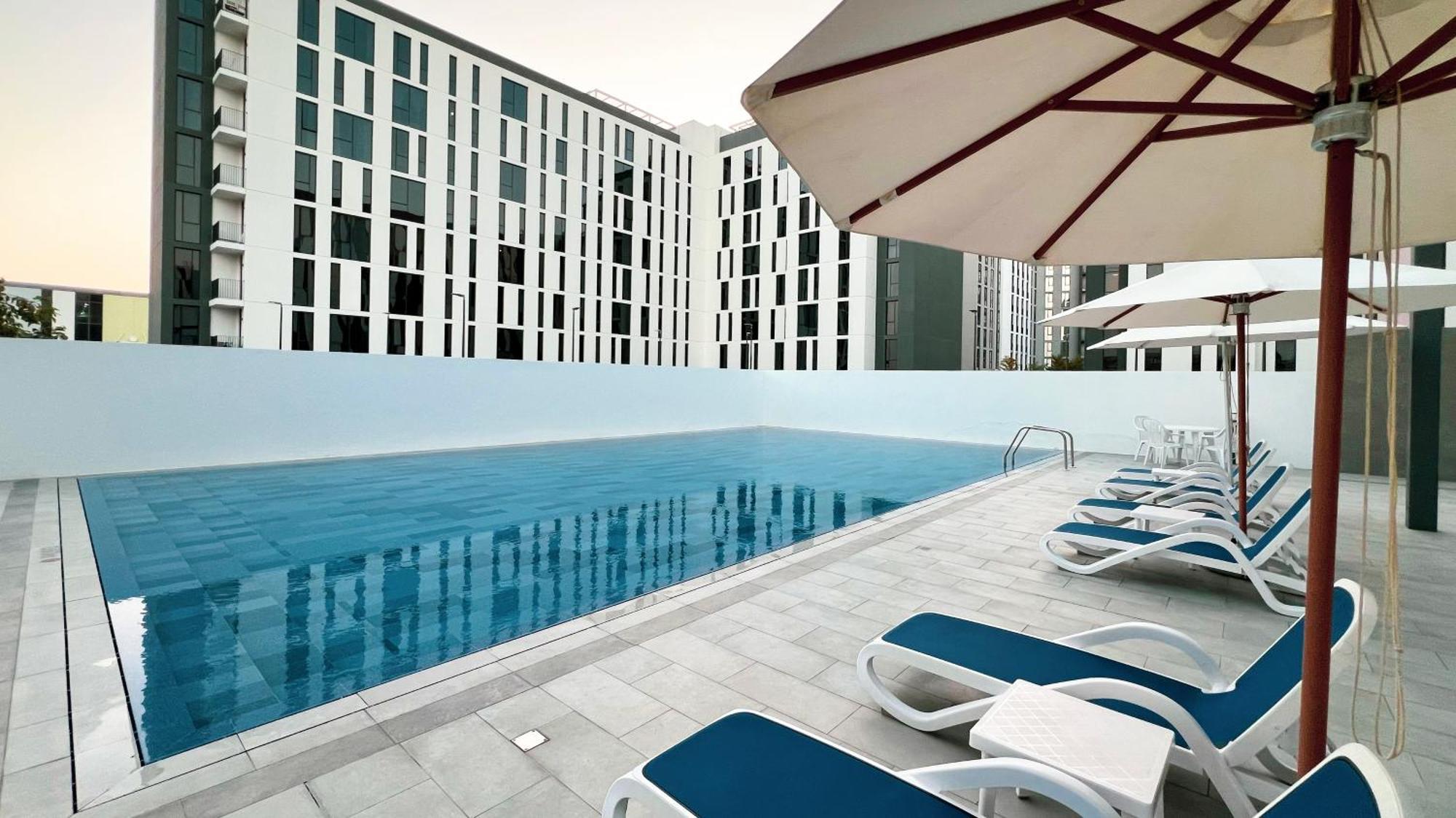 Apartamento Lavish Living In Al Jada By Blue Cloud Holidays